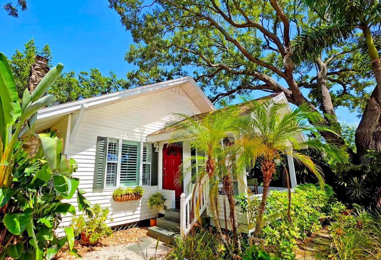 2310 Hickory Ave., Sarasota, FL 34234