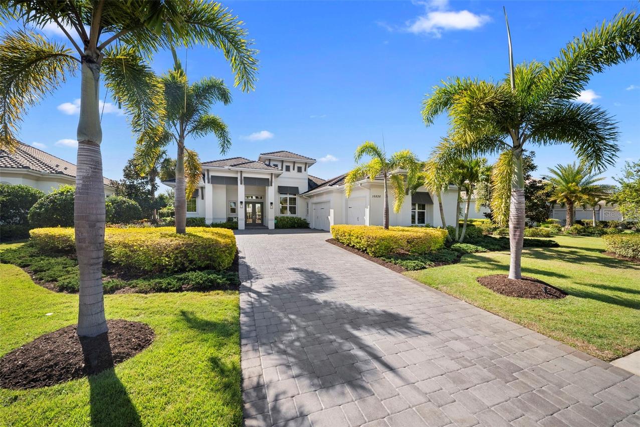 16826 Clearlake Ave., Lakewood Ranch, FL 34202