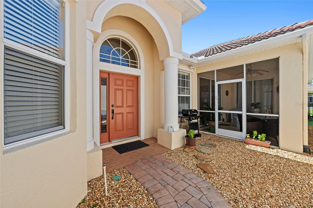 7708 32nd St., Sarasota, FL 34243