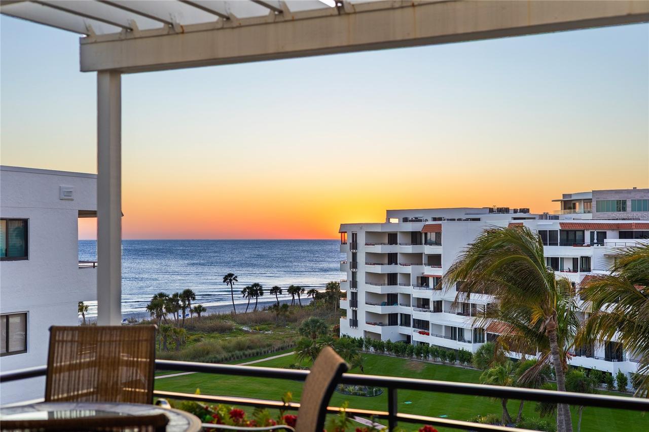 1445 Gulf Of Mexico Dr. #501, Longboat Key, FL 34228