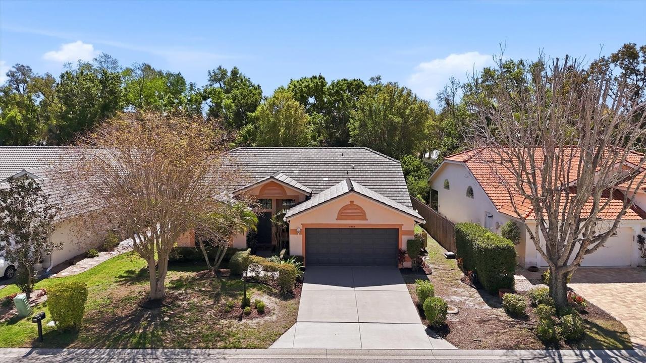 5667 Beaurivage Ave., Sarasota, FL 34243