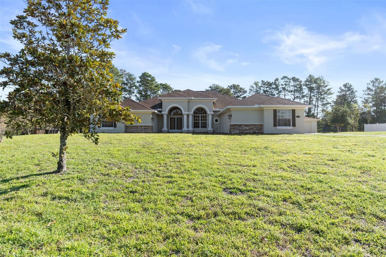10130 Lazy Days Ct., Weeki Wachee, FL 34613