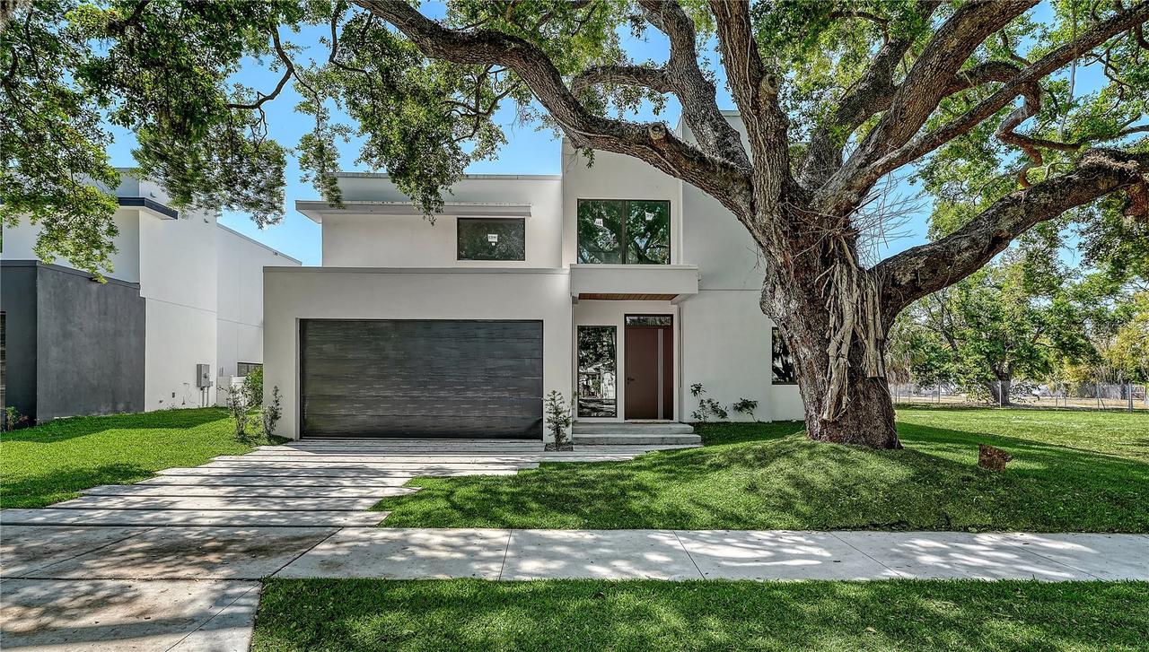 1730 Wisconsin Ln., Sarasota, FL 34239