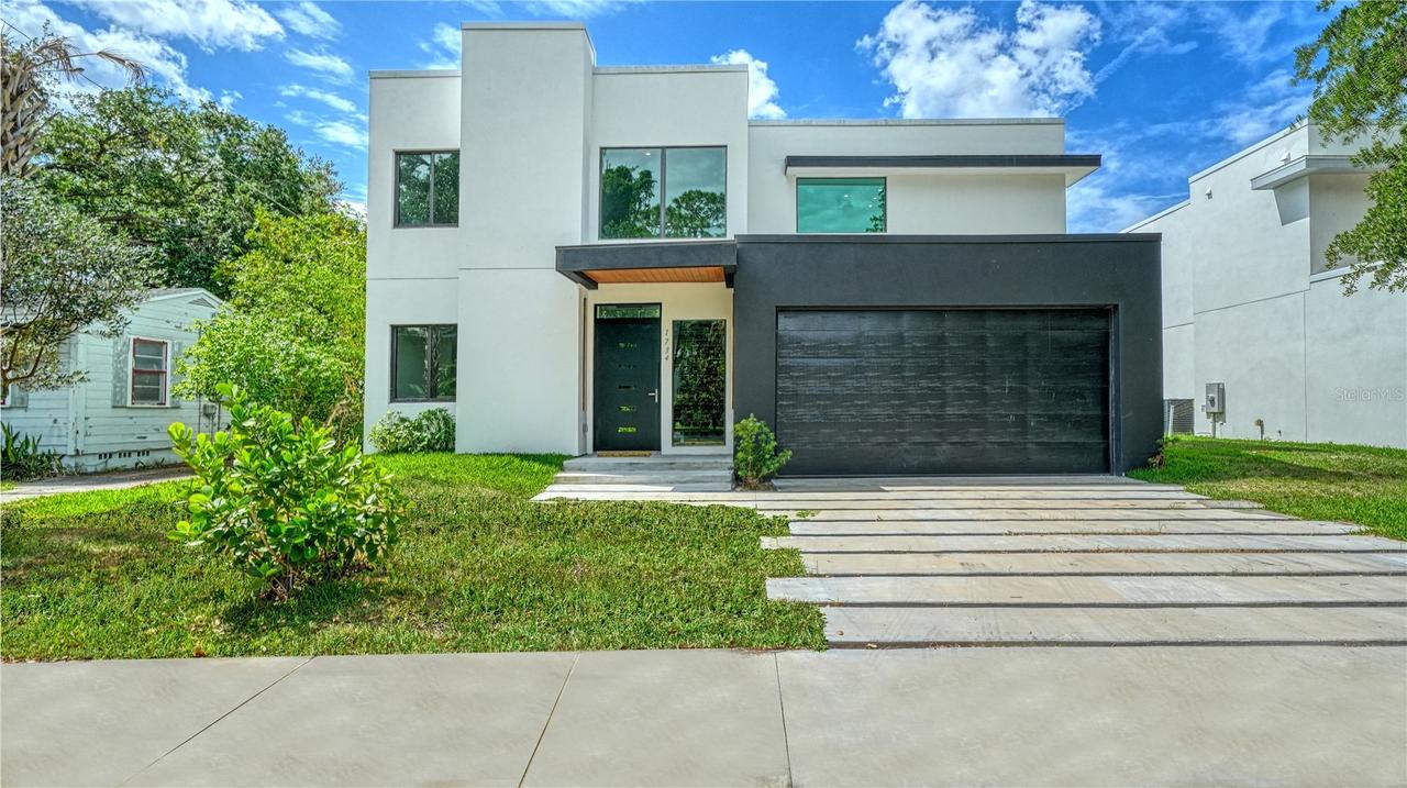 1734 Wisconsin Ln., Sarasota, FL 34239