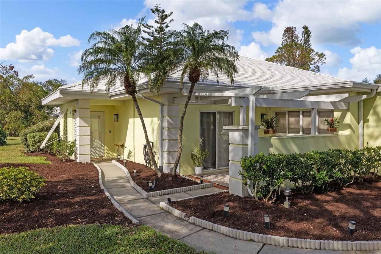310 Wexford Ter. #164, Venice, FL 34293