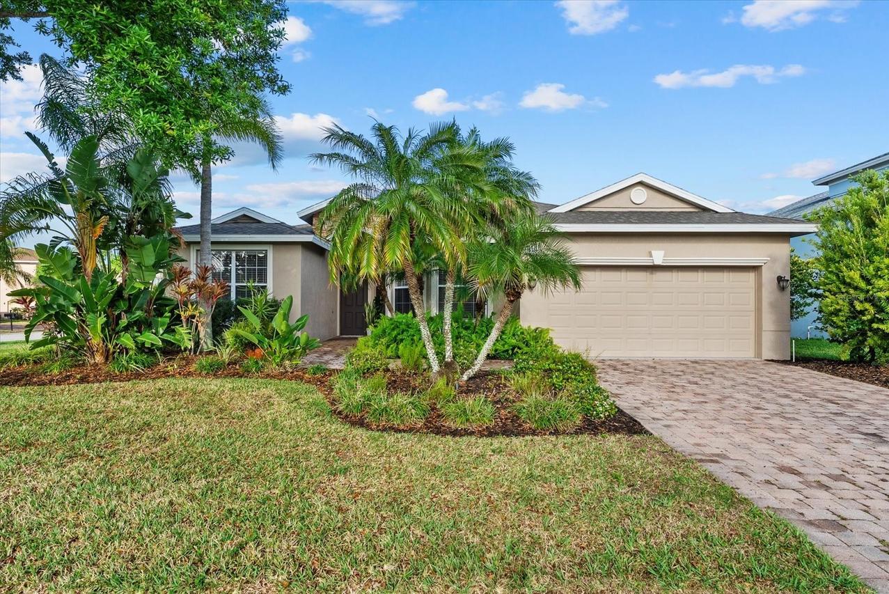 6634 38th St., Sarasota, FL 34243