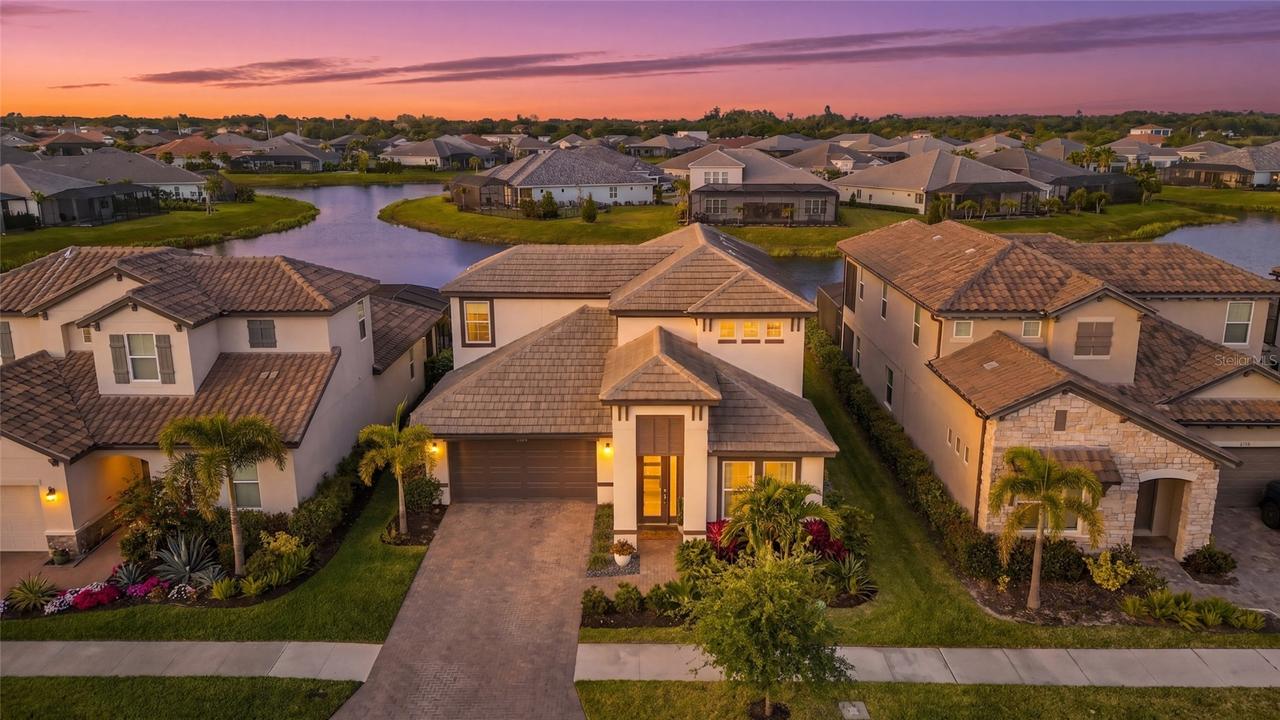 4762 Antrim Dr., Sarasota, FL 34240