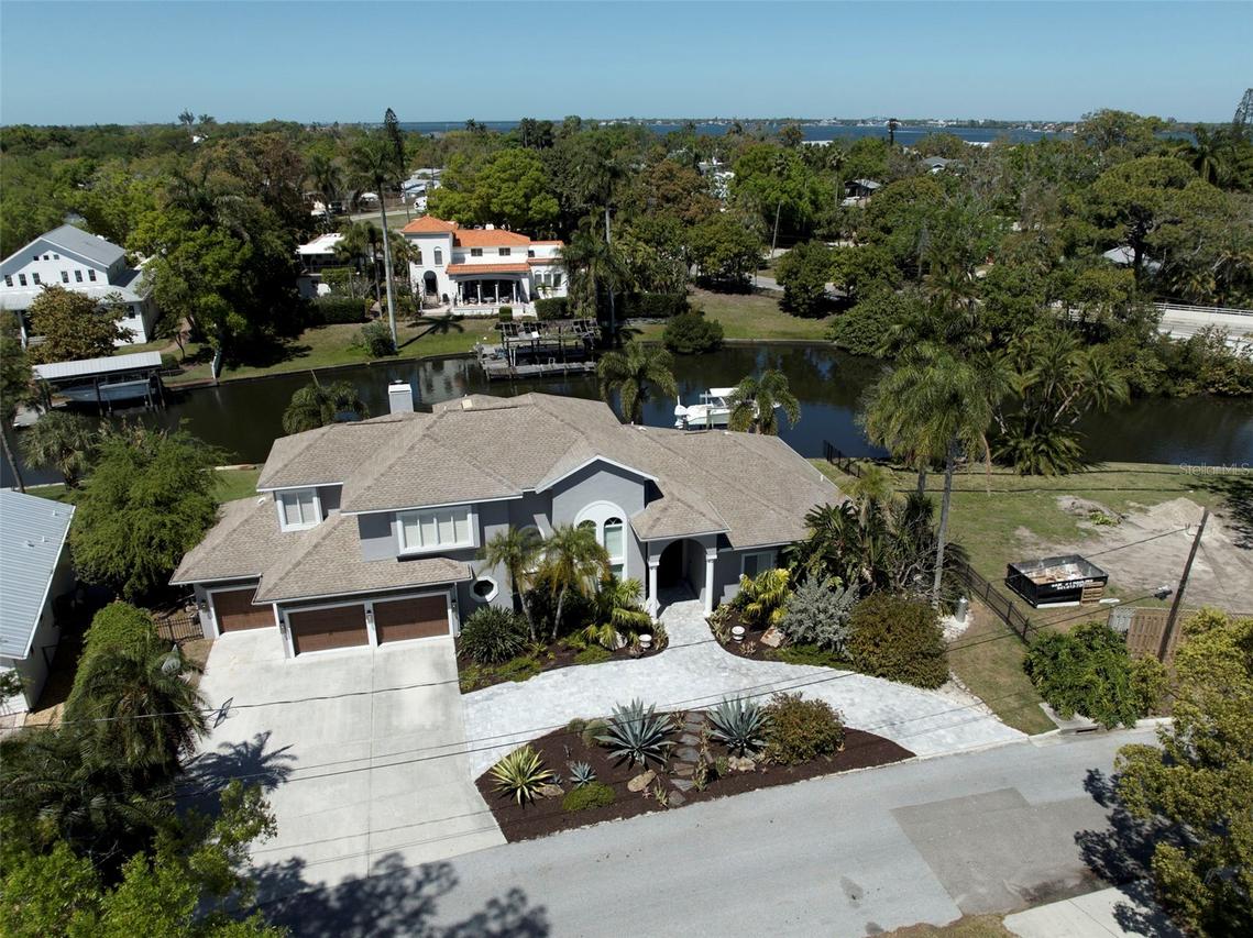 110 39th Street Ct., Bradenton, FL 34205