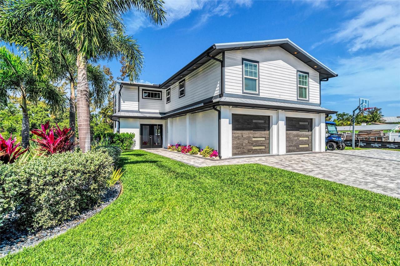 7149 Longboat Dr., Longboat Key, FL 34228