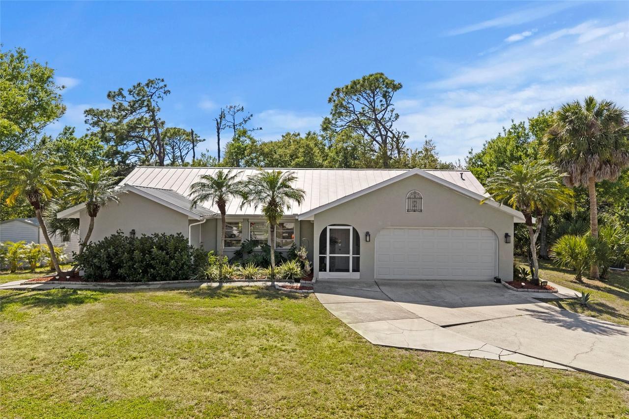 935 Baer Ave., Port Charlotte, FL 33948