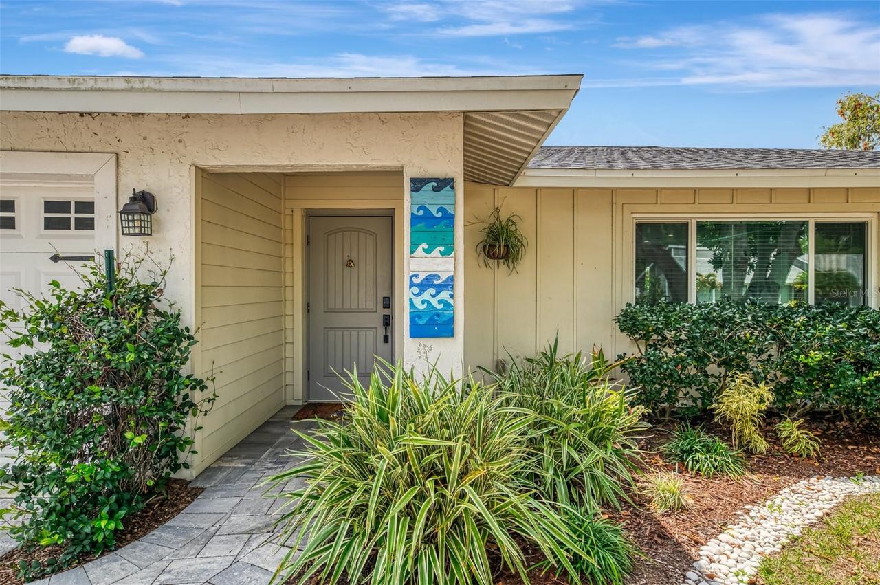 5410 Creeping Hammock Dr., Sarasota, FL 34231