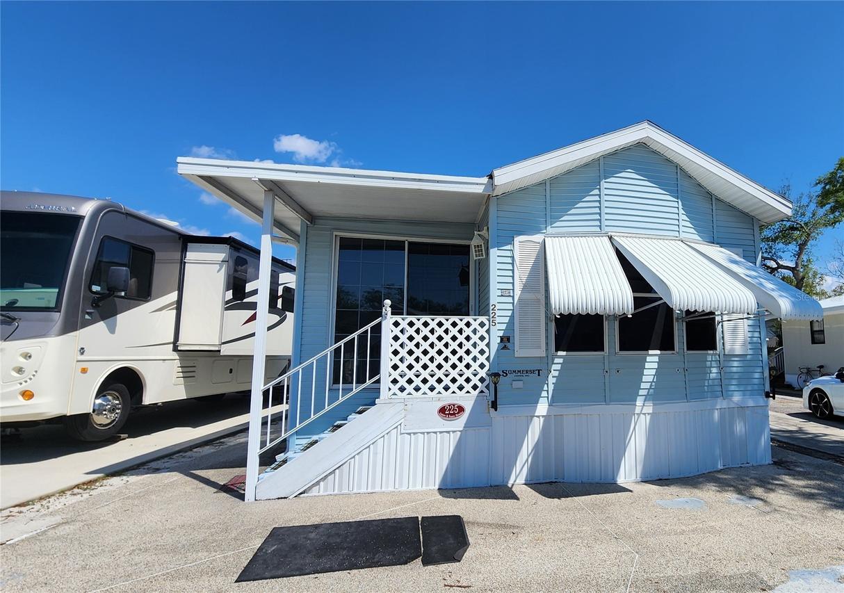 3300 26th Ave. #225, Bradenton, FL 34208