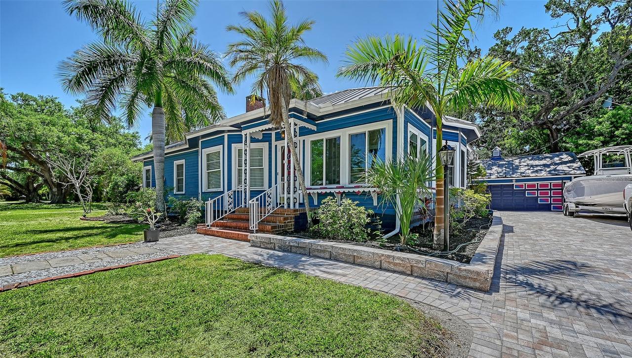 204 24th St., Bradenton, FL 34205