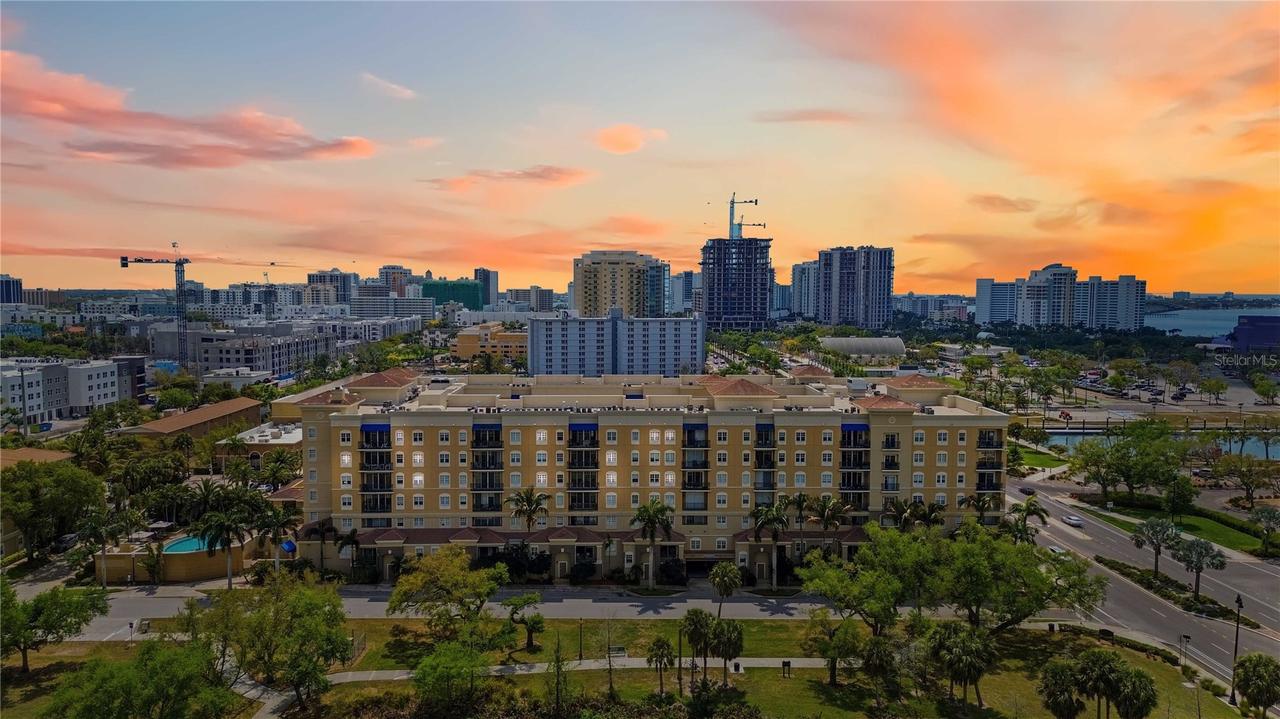 1064 N Tamiami Tr. #1406, Sarasota, FL 34236