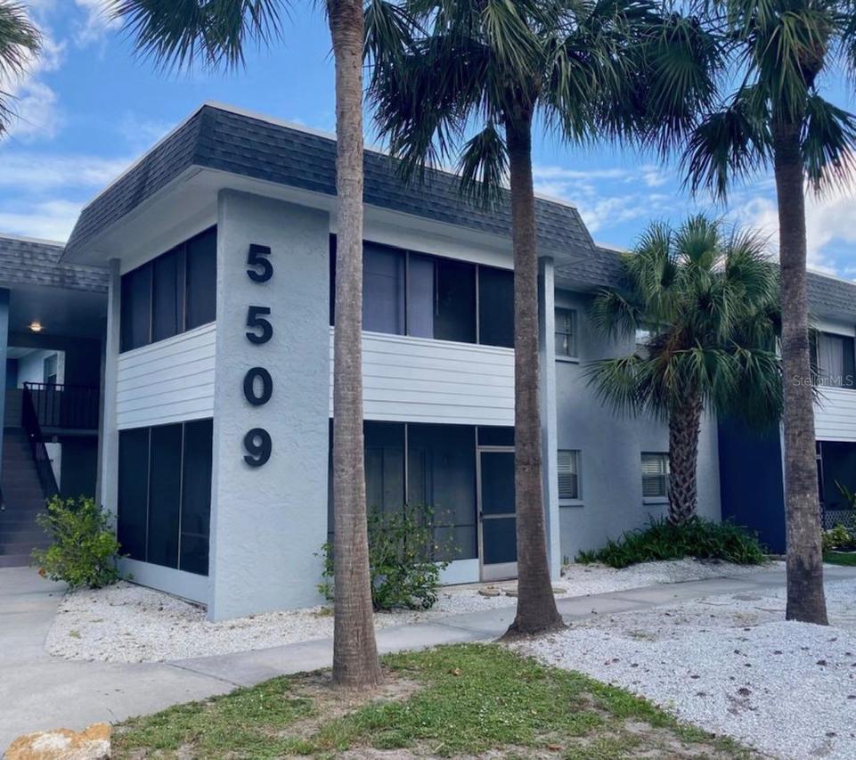 5509 Fountain Lake Cir. #C102, Bradenton, FL 34207