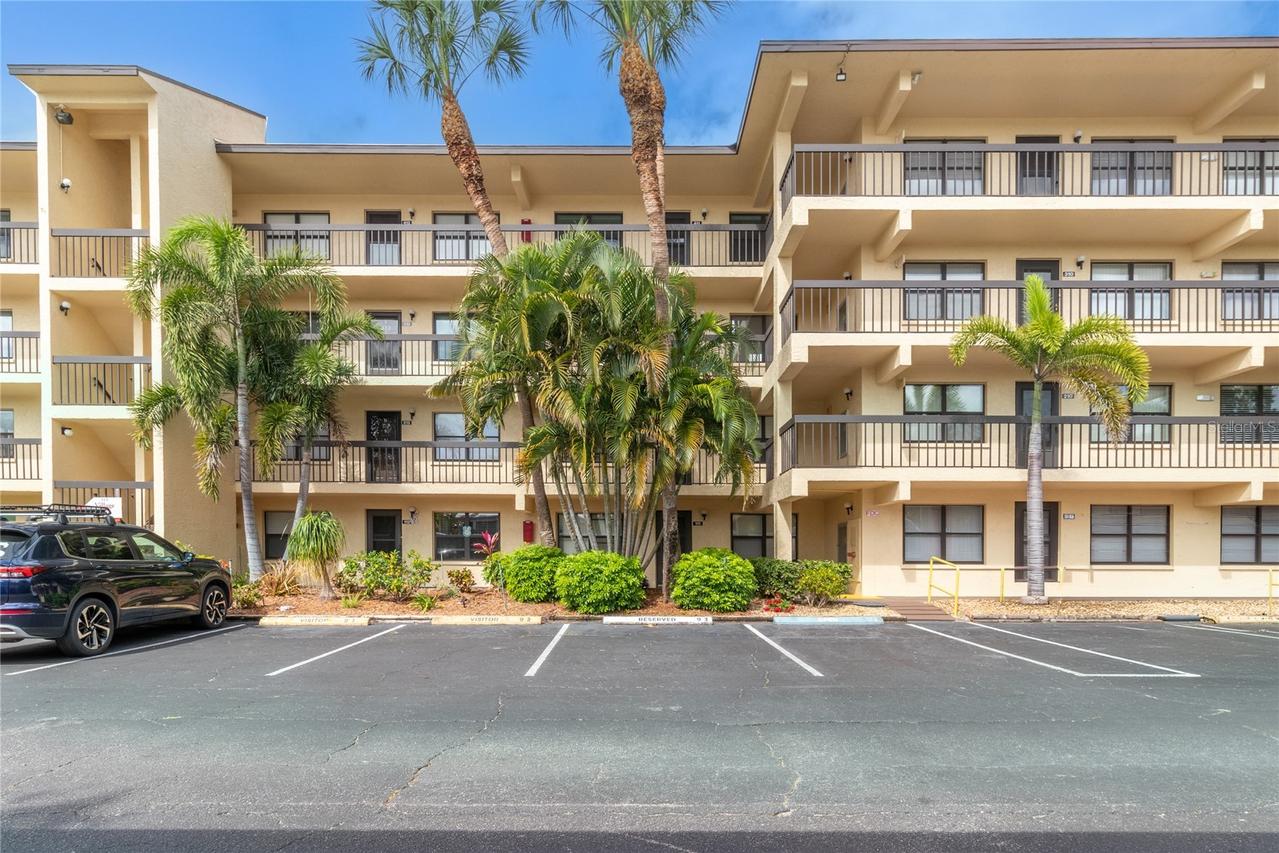 315 30th Ave. #B411, Bradenton, FL 34205