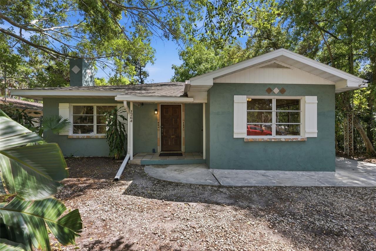 1264 18th St., Sarasota, FL 34234