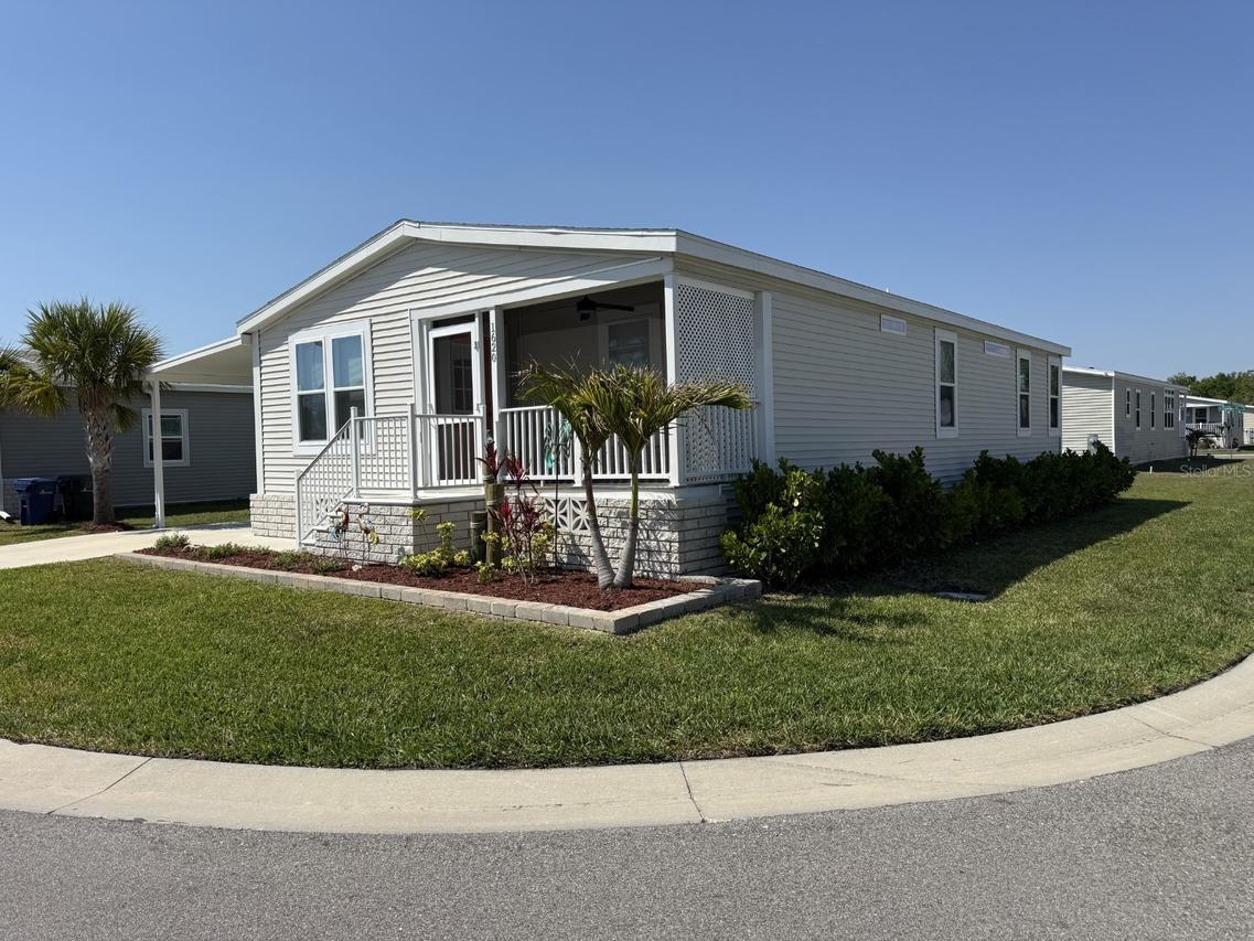 1620 Voyager Dr., Sarasota, FL 34234