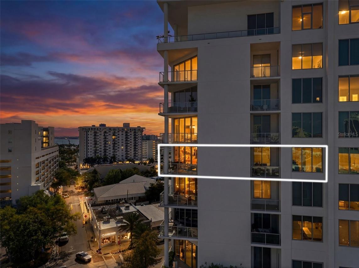 111 S Pineapple Ave. #806, Sarasota, FL 34236