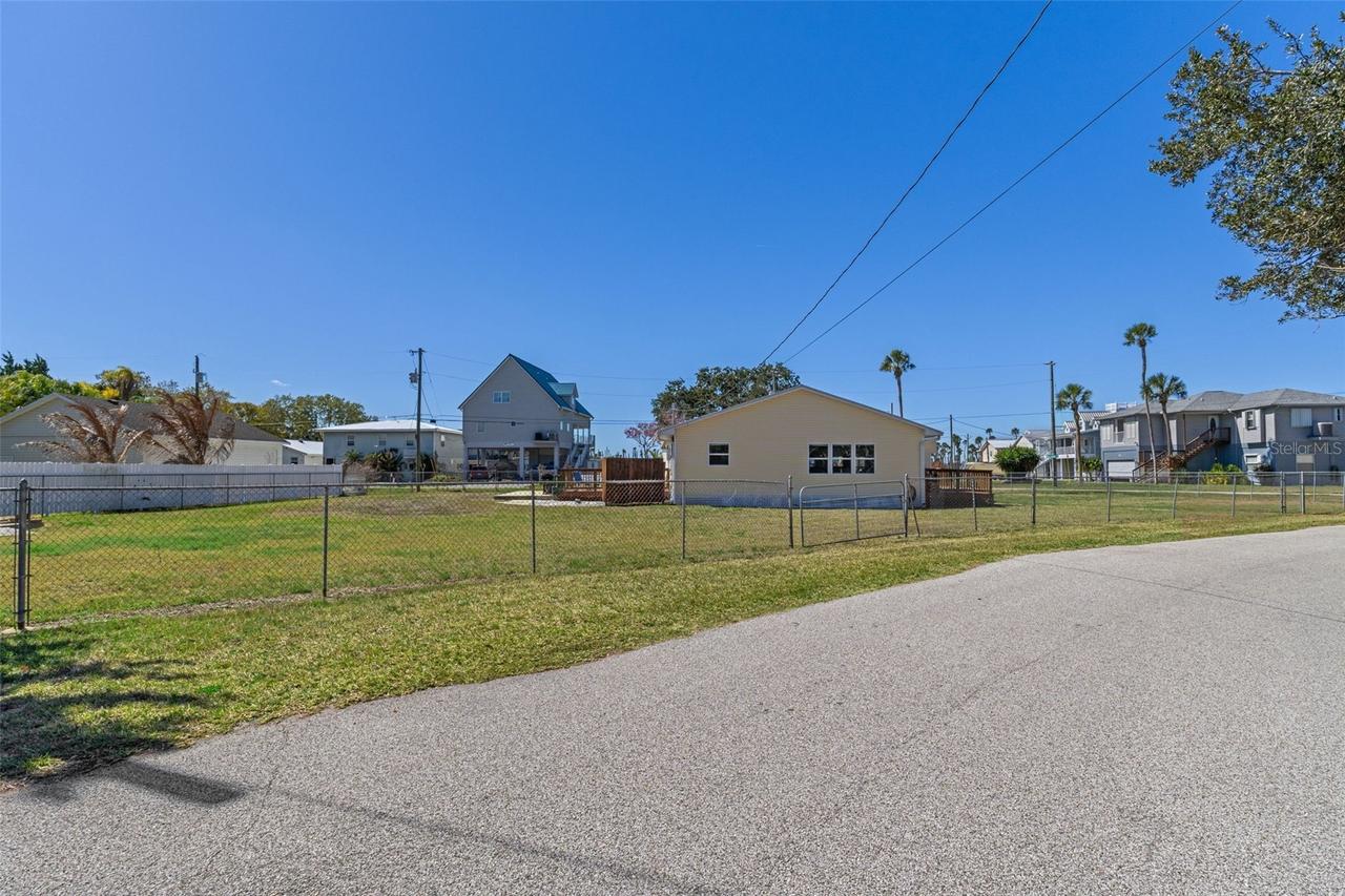 7272 Westwind St., Weeki Wachee, FL 34607