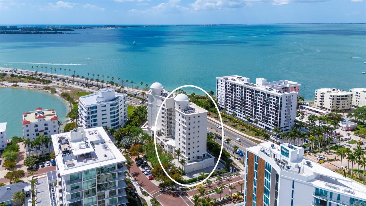 128 Golden Gate Point #901B, Sarasota, FL 34236