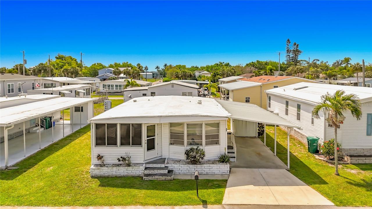 80 Del Rio Dr., Palmetto, FL 34221