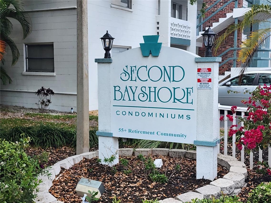 5842 Welcome Rd. #J2, Bradenton, FL 34207