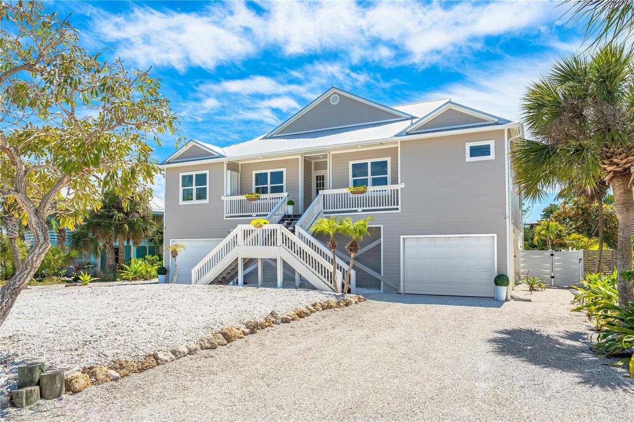 71 N Gulf Blvd., Placida, FL 33946