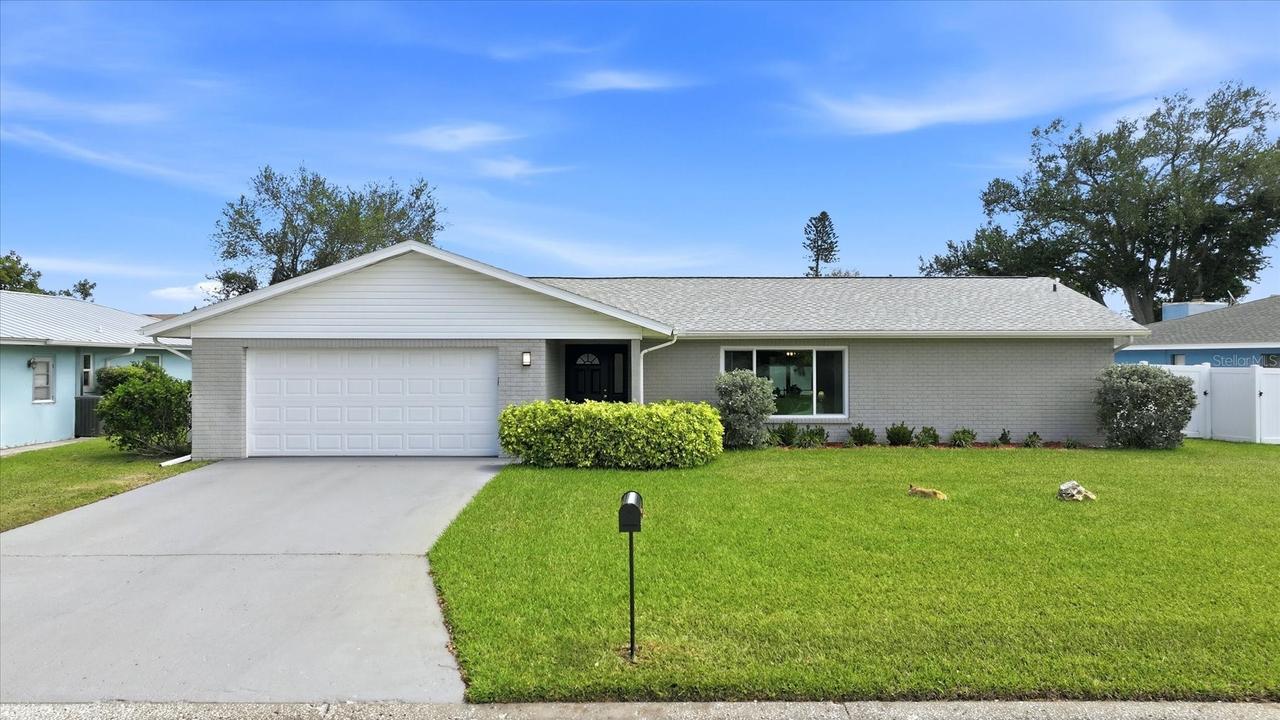 2205 71st St., Bradenton, FL 34209