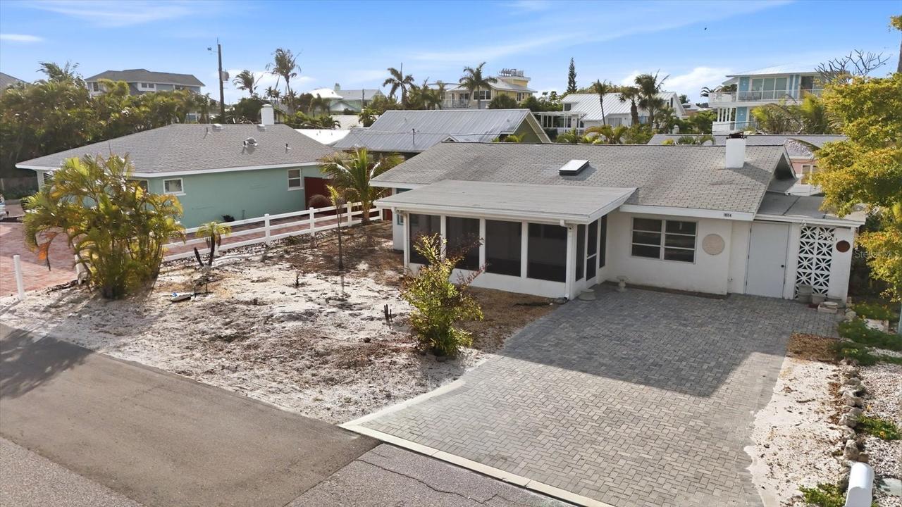 114 78th St., Holmes Beach, FL 34217