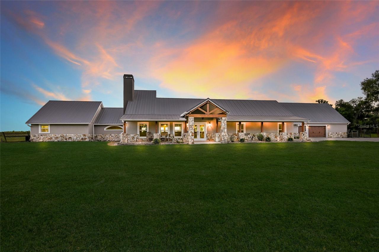 30854 Singletary Rd., Myakka City, FL 34251