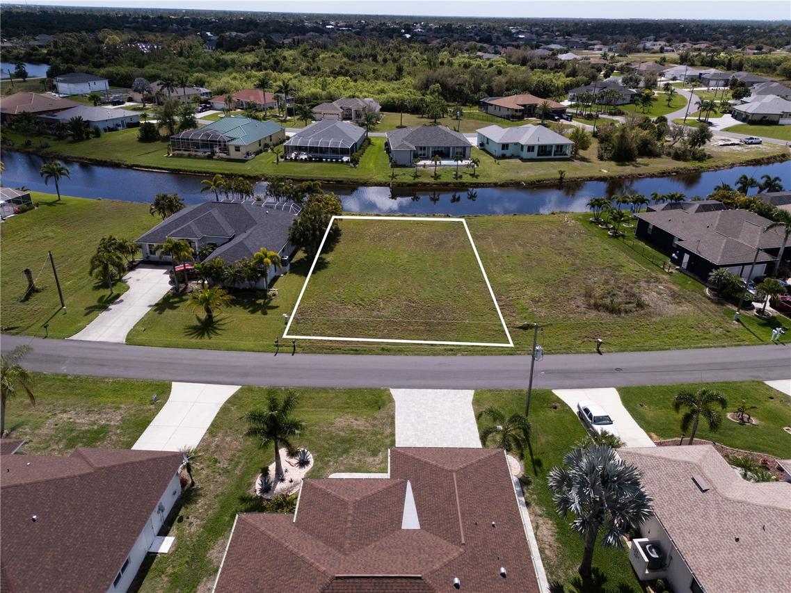 132 White Marsh Ln., Rotonda West, FL 33947