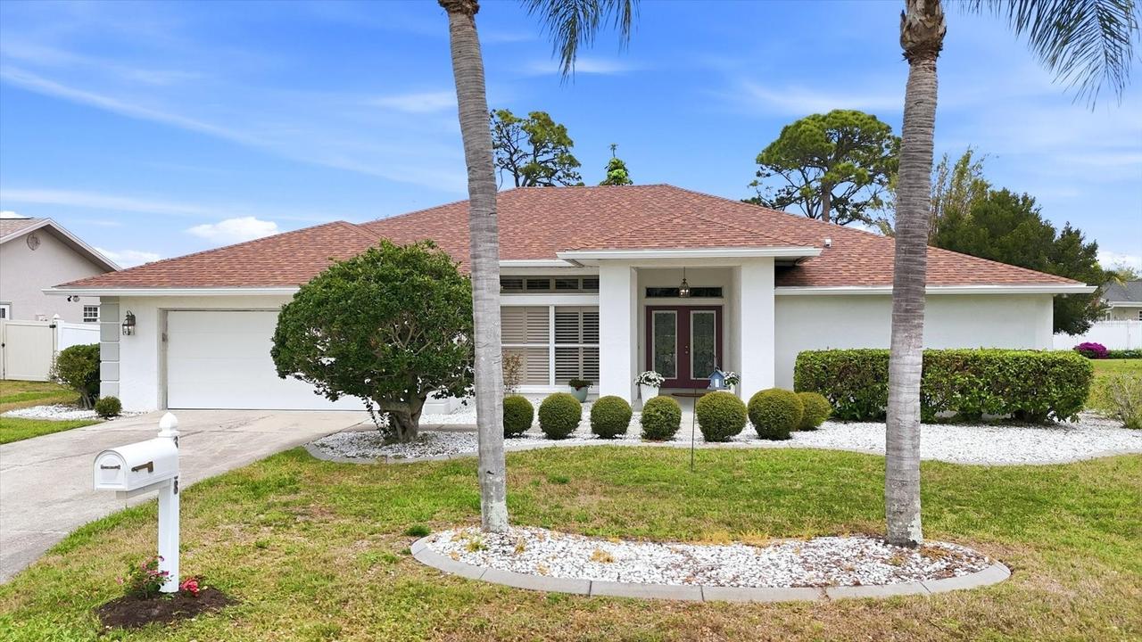 3508 Avenida Madera, Bradenton, FL 34210