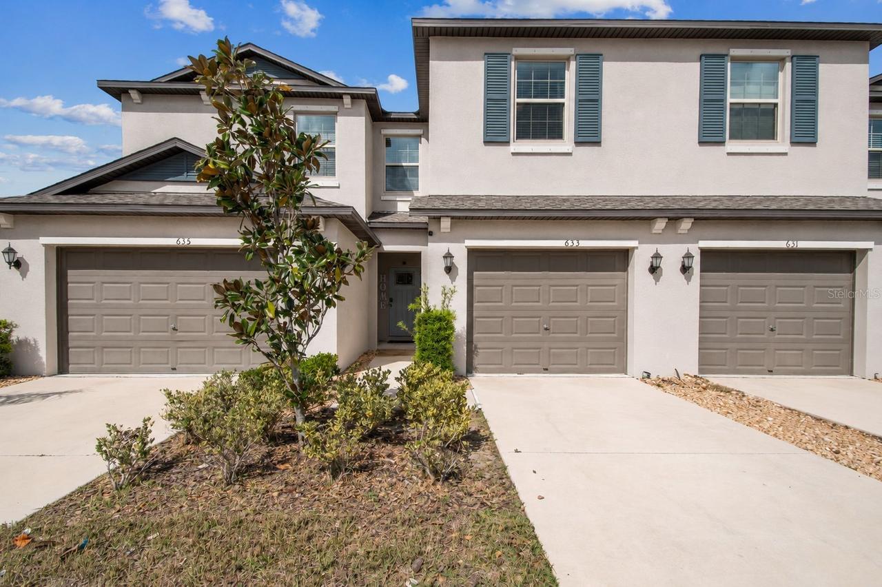 633 Royal Empress Dr., Ruskin, FL 33570