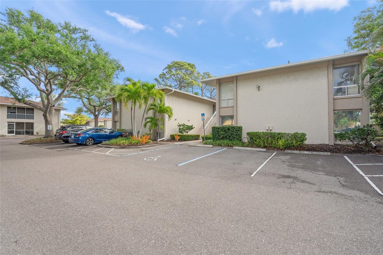 2121 Wood St. #A103, Sarasota, FL 34237