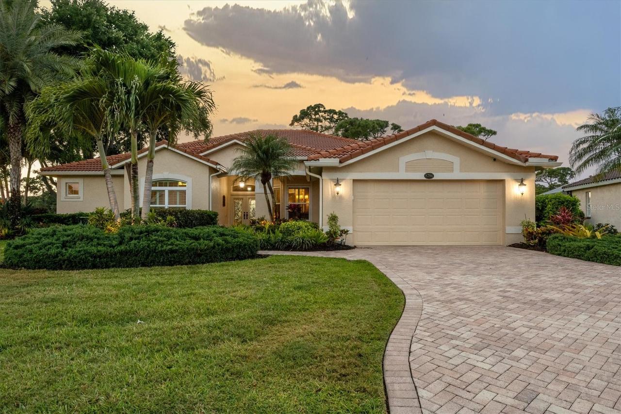 8786 Merion Ave., Sarasota, FL 34238
