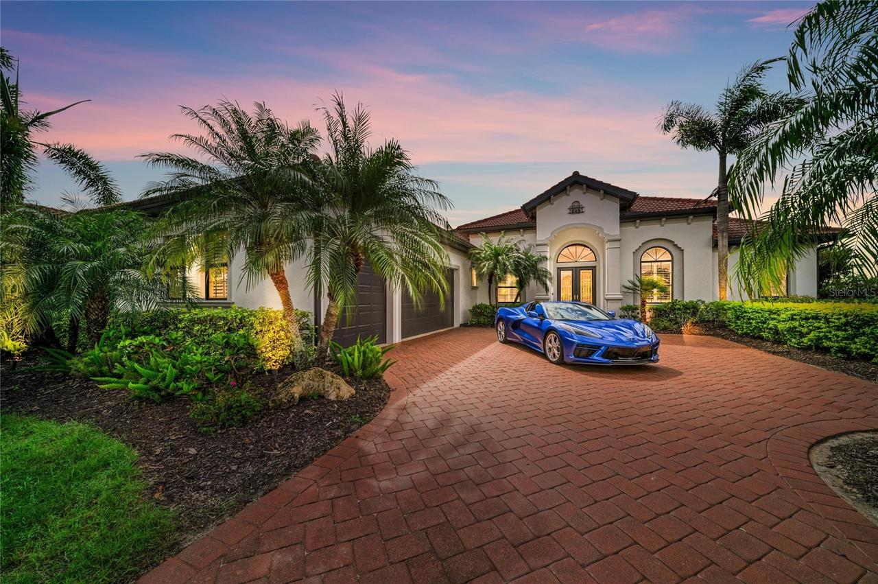 7314 Heritage Grand Pl., Bradenton, FL 34212