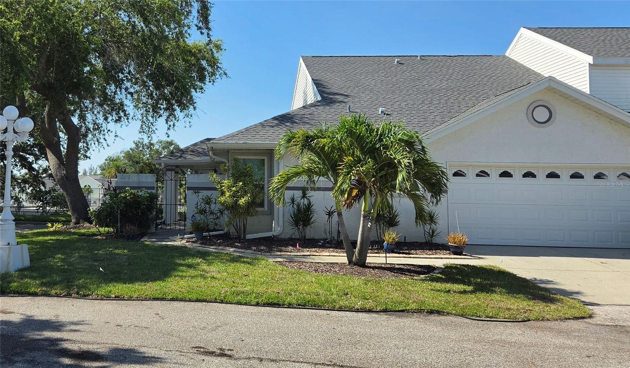 11009 Jasmine Cir., Bradenton, FL 34209