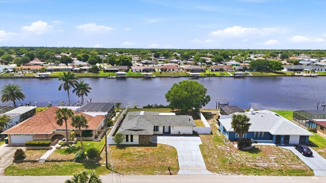 814 Ellicott Cir., Port Charlotte, FL 33952