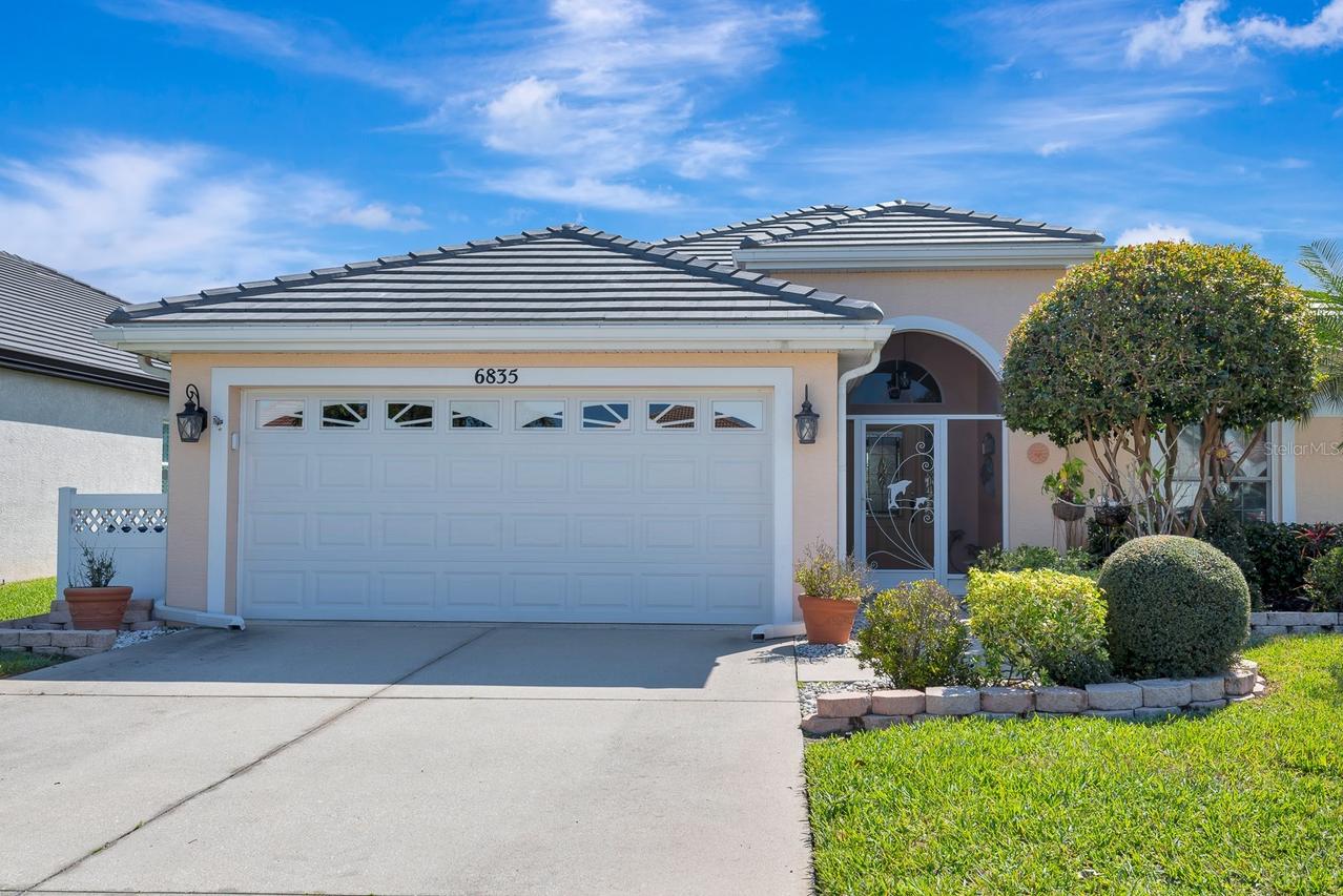 6835 Winslow St., Sarasota, FL 34243