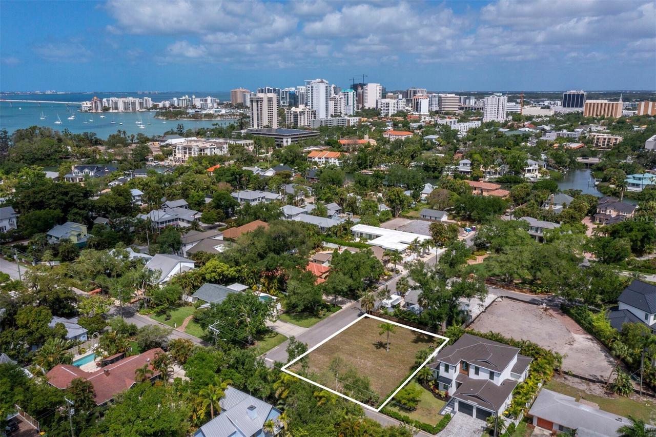 1703 Alta Vista St., Sarasota, FL 34236