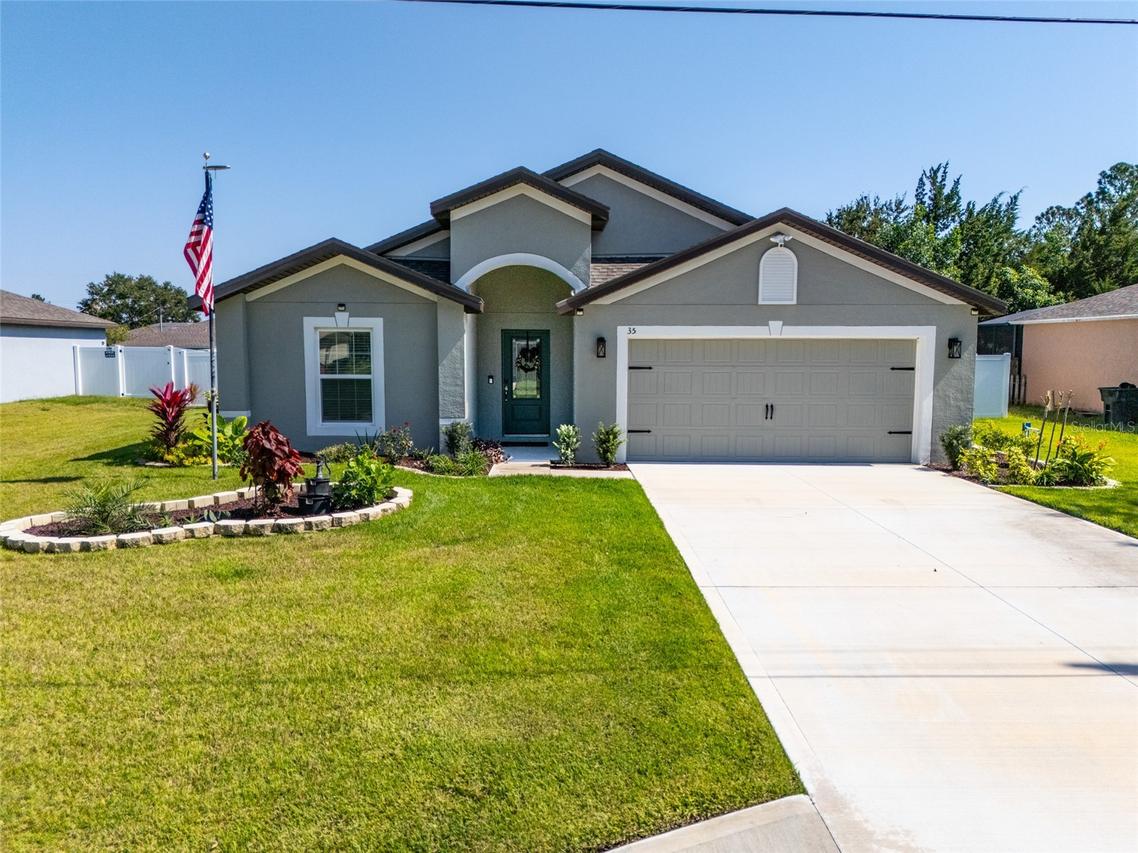 35 Rollins Ln., Palm Coast, FL 32164