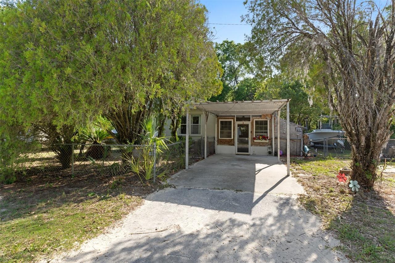 2325 S Stanley Ter., Homosassa, FL 34448