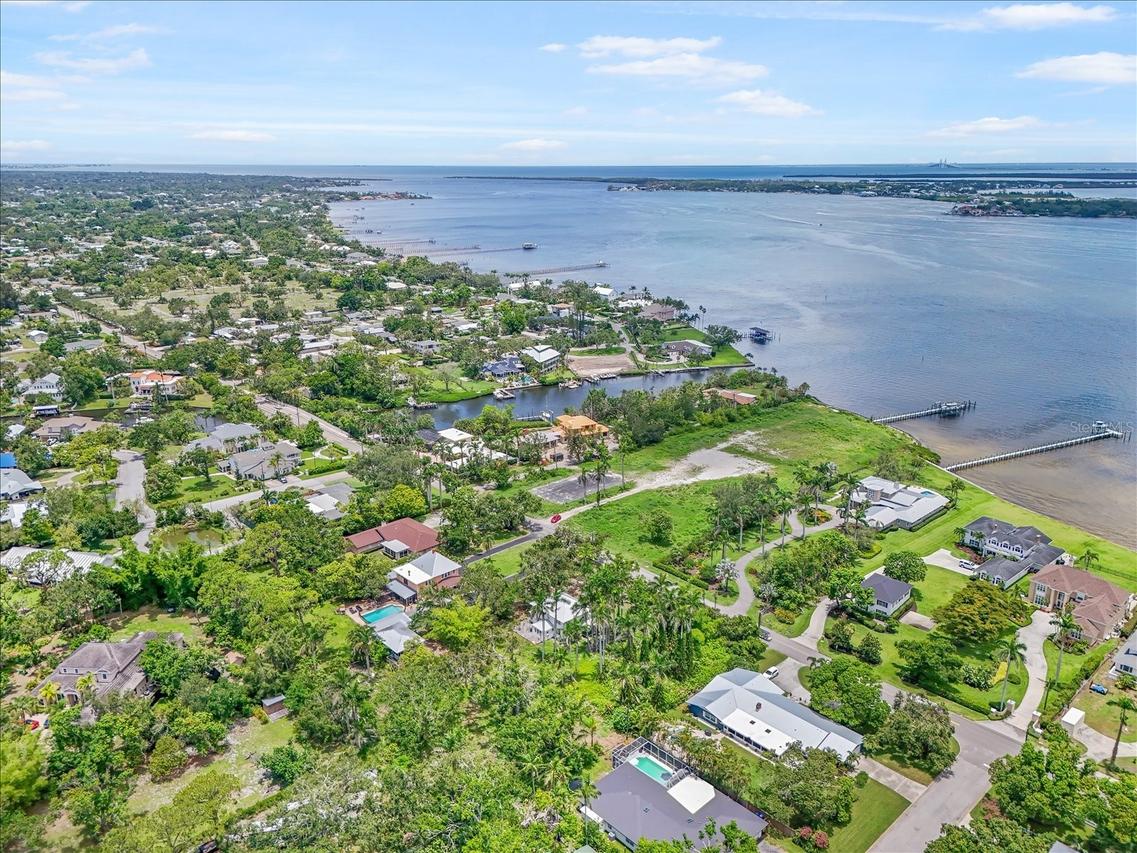 3601 Riverview Blvd., Bradenton, FL 34205