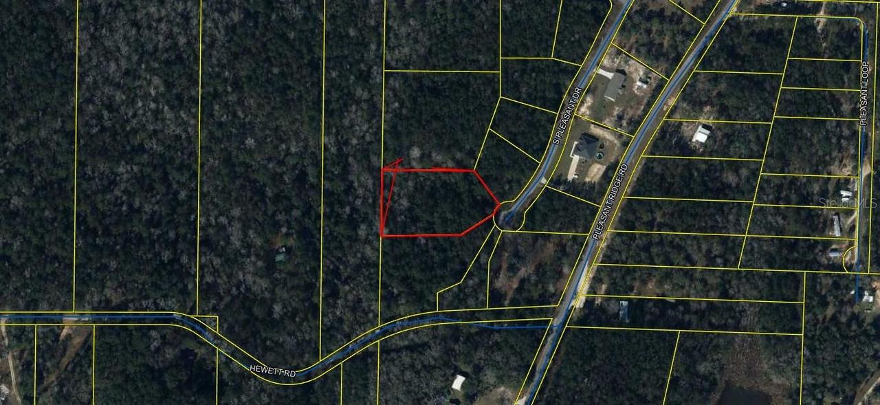 S Pleasant Dr., Defuniak Springs, FL 32435