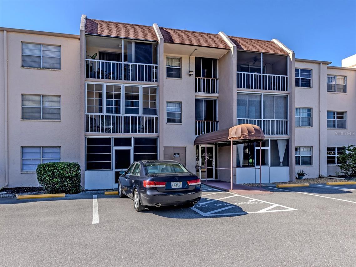 519 Albee Farm Rd. #201, Venice, FL 34285