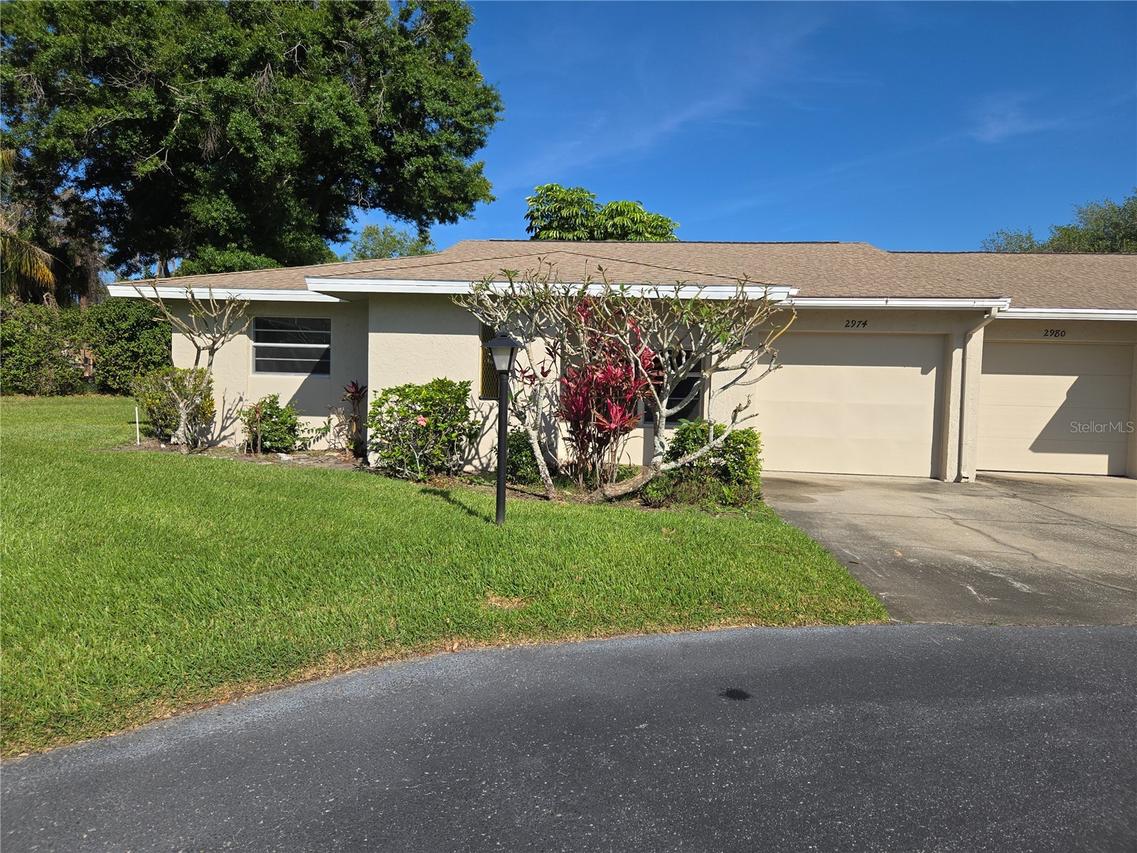 2974 Captiva Gardens Dr. #17, Sarasota, FL 34231