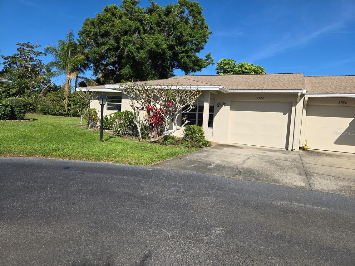 2974 Captiva Gardens Dr. #17, Sarasota, FL 34231