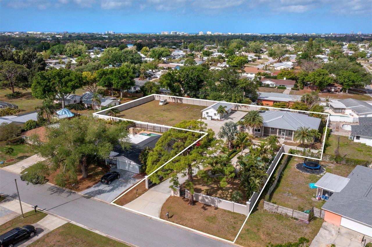 5618 Britannia Dr., Sarasota, FL 34231