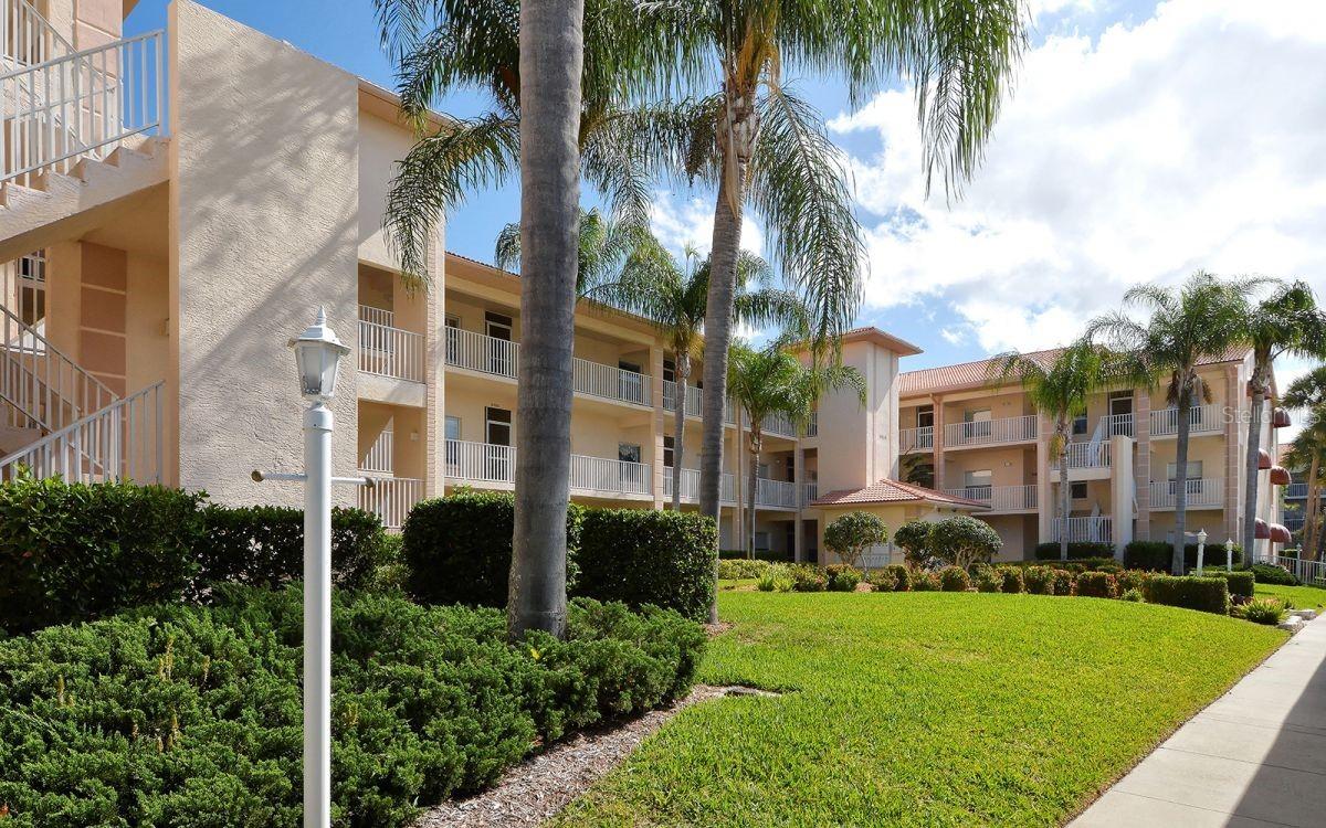 9630 Club South Cir. #6202, Sarasota, FL 34238